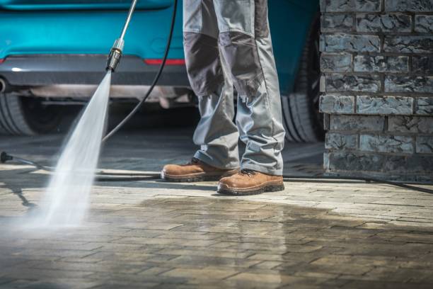 Best Rust Removal  in Garden City South, NY